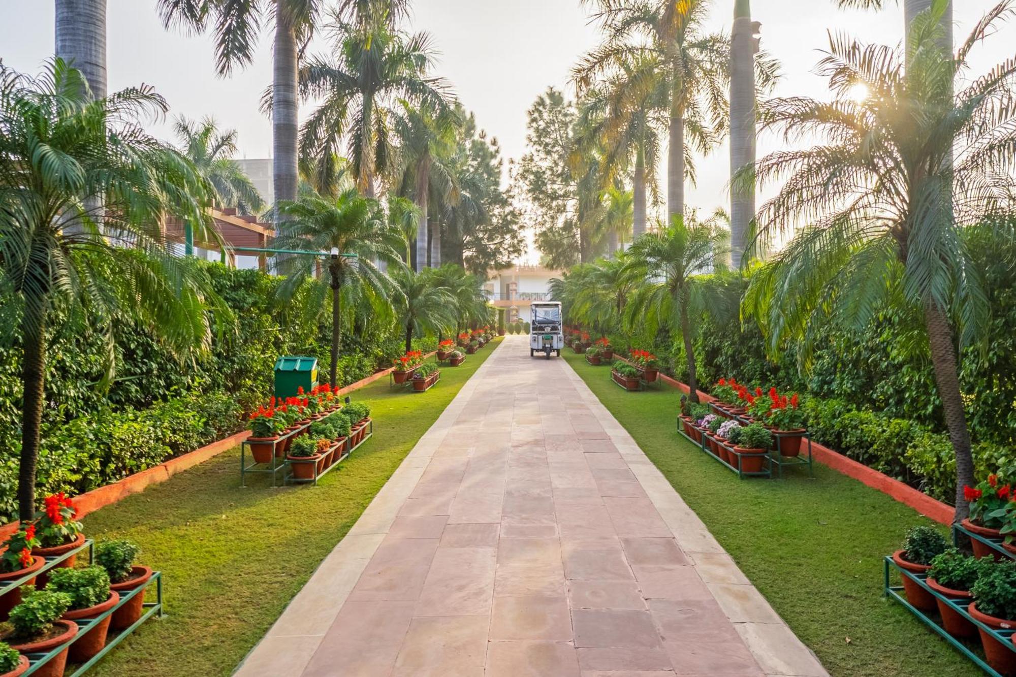 Aapno Ghar Resort & Amusement Park Gurgaon Ngoại thất bức ảnh